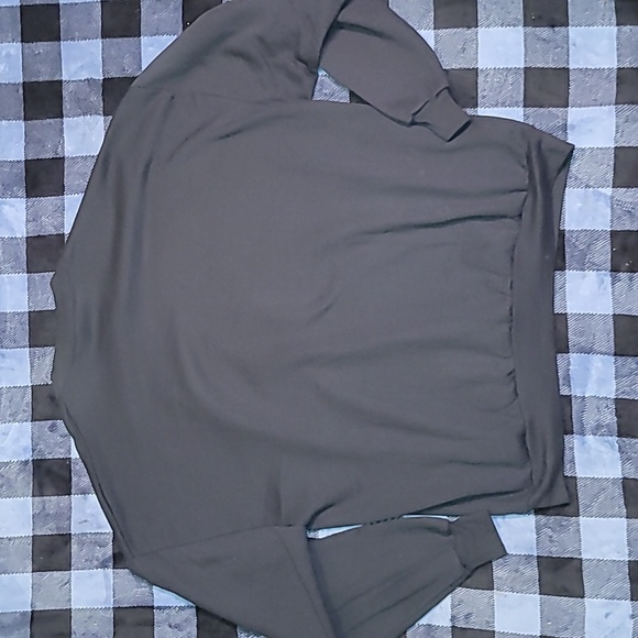 Vintage. Made in USA. Jerzees by Russell.  Playing Card Suits. Crew neck. 3X - Picture 10 of 14